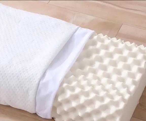 曾经那么火的“乳胶枕”为何惨遭嫌弃？用上1年就懂了火狐电竞(图9)