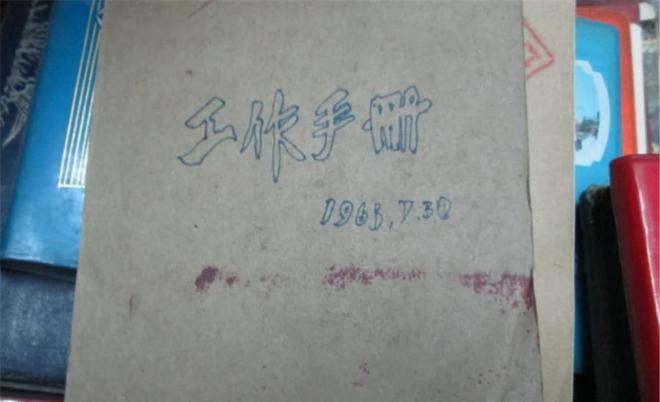 整理师建议：这8火狐电竞种东西真该断舍离！丢掉它们生活轻松多了(图10)